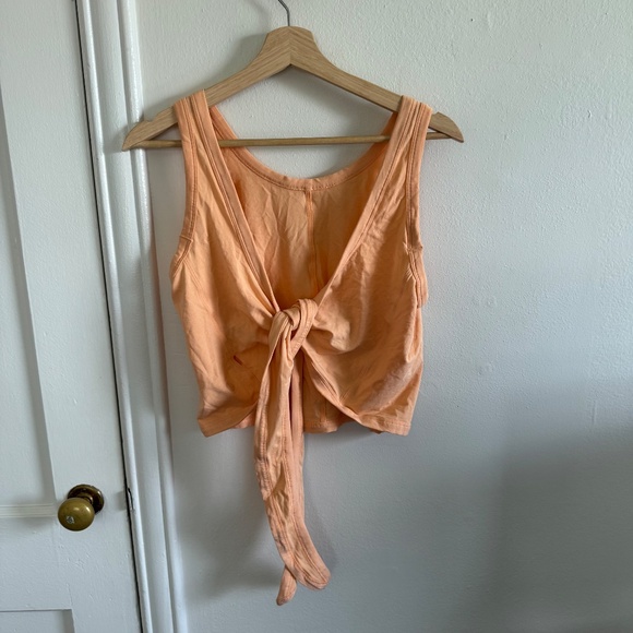 NWOT Lululemon It's a Tie Tank Top - Peach Bellini size 8 - Picture 2 of 4